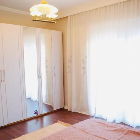 Eden Apartment